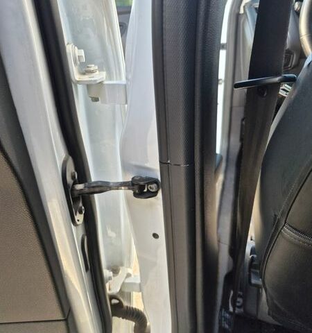 Белый Форд Фокус, объемом двигателя 1 л и пробегом 174 тыс. км за 6900 $, фото 15 на Automoto.ua