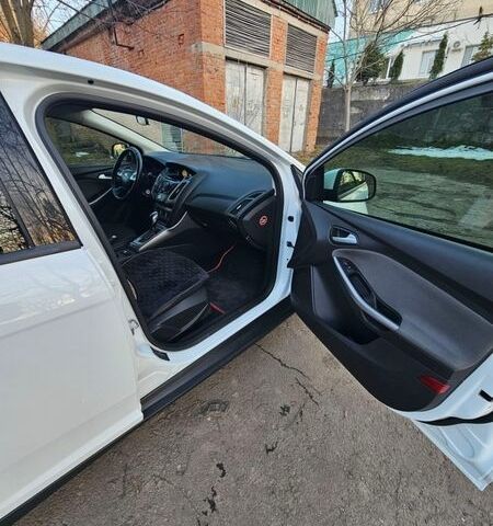 Білий Форд Фокус, об'ємом двигуна 1.6 л та пробігом 98 тис. км за 6900 $, фото 16 на Automoto.ua