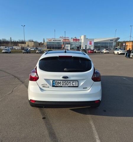 Белый Форд Фокус, объемом двигателя 1 л и пробегом 174 тыс. км за 6900 $, фото 2 на Automoto.ua