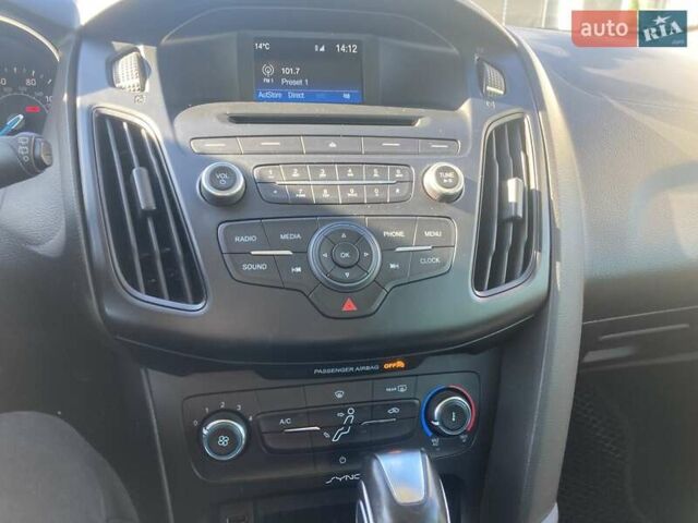 Белый Форд Фокус, объемом двигателя 2 л и пробегом 173 тыс. км за 8400 $, фото 9 на Automoto.ua