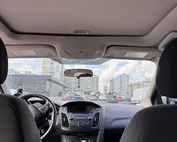 Форд Фокус 2015 у Києві на Automoto.ua Білий Форд Фокус, об'ємом двигуна 2 л та пробігом 98 тис. км за 8900 $, фото 8 на Automoto.ua