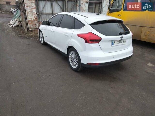 Белый Форд Фокус, объемом двигателя 0 л и пробегом 75 тыс. км за 6700 $, фото 6 на Automoto.ua