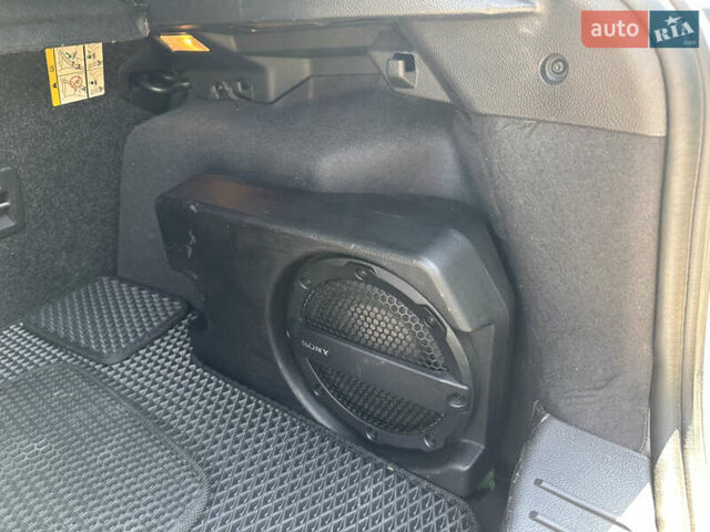 Белый Форд Фокус, объемом двигателя 2 л и пробегом 187 тыс. км за 8999 $, фото 19 на Automoto.ua