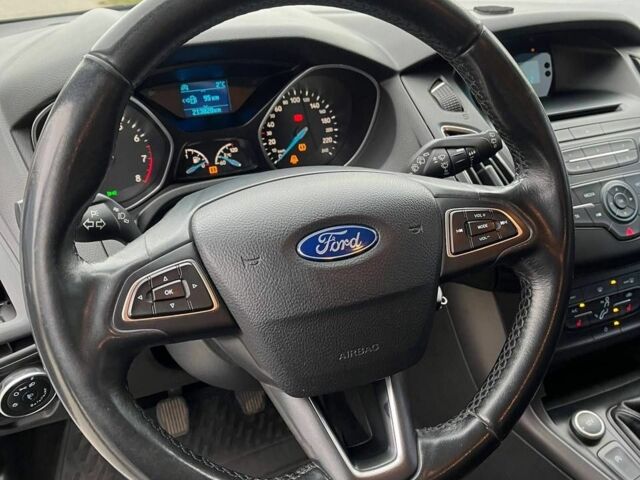 Білий Форд Фокус, об'ємом двигуна 1 л та пробігом 213 тис. км за 6200 $, фото 7 на Automoto.ua