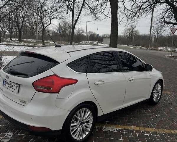 Білий Форд Фокус, об'ємом двигуна 2 л та пробігом 142 тис. км за 8200 $, фото 6 на Automoto.ua