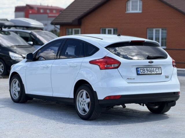 Белый Форд Фокус, объемом двигателя 1 л и пробегом 180 тыс. км за 5999 $, фото 5 на Automoto.ua