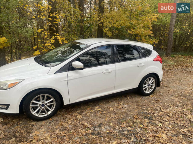Белый Форд Фокус, объемом двигателя 2 л и пробегом 248 тыс. км за 7100 $, фото 5 на Automoto.ua