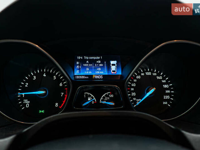 Белый Форд Фокус, объемом двигателя 1 л и пробегом 80 тыс. км за 10367 $, фото 12 на Automoto.ua