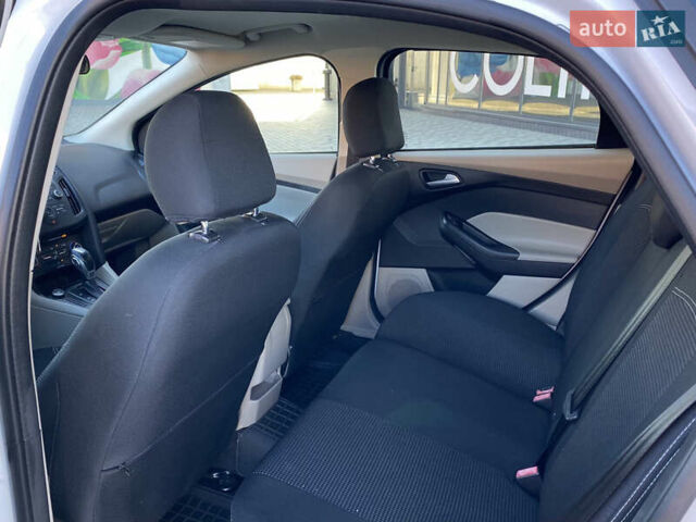 Білий Форд Фокус, об'ємом двигуна 2 л та пробігом 163 тис. км за 8550 $, фото 18 на Automoto.ua