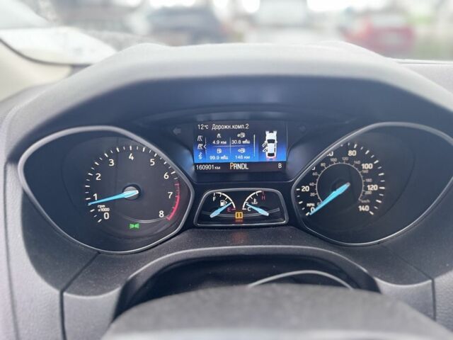 Белый Форд Фокус, объемом двигателя 2 л и пробегом 160 тыс. км за 3200 $, фото 10 на Automoto.ua