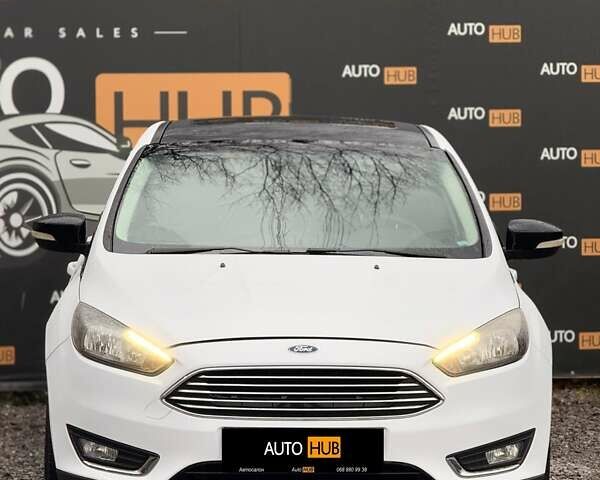 Белый Форд Фокус, объемом двигателя 2 л и пробегом 194 тыс. км за 7700 $, фото 3 на Automoto.ua