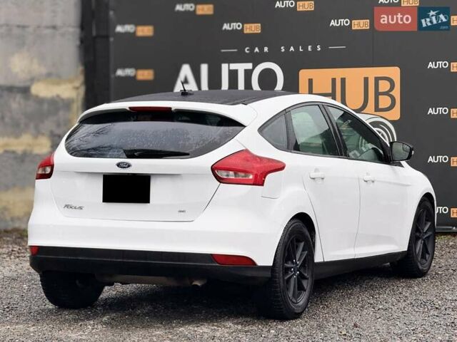 Белый Форд Фокус, объемом двигателя 2 л и пробегом 194 тыс. км за 7700 $, фото 7 на Automoto.ua