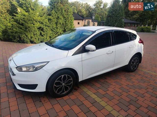 Белый Форд Фокус, объемом двигателя 1.5 л и пробегом 223 тыс. км за 8200 $, фото 12 на Automoto.ua