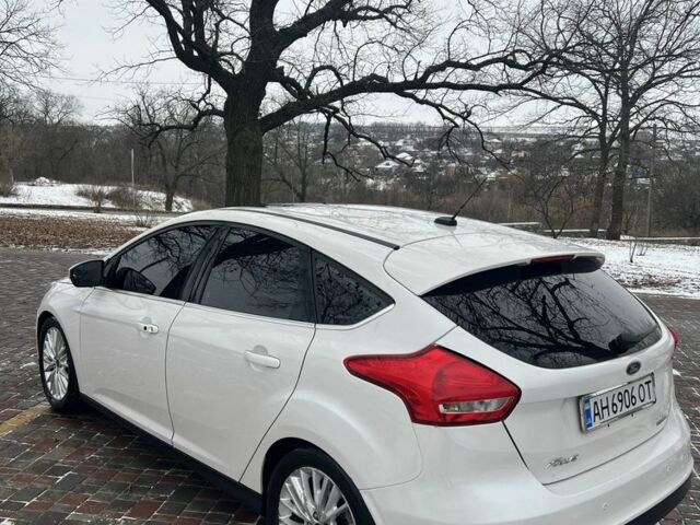 Белый Форд Фокус, объемом двигателя 2 л и пробегом 140 тыс. км за 8500 $, фото 4 на Automoto.ua