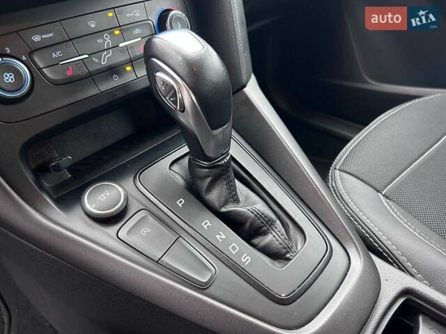 Белый Форд Фокус, объемом двигателя 1 л и пробегом 122 тыс. км за 9290 $, фото 19 на Automoto.ua