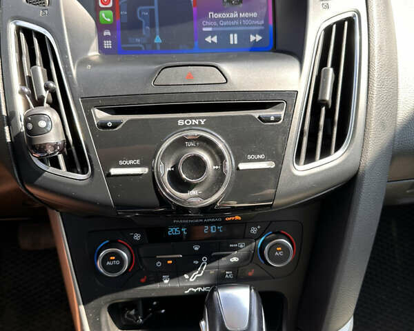 Белый Форд Фокус, объемом двигателя 2 л и пробегом 187 тыс. км за 8999 $, фото 17 на Automoto.ua