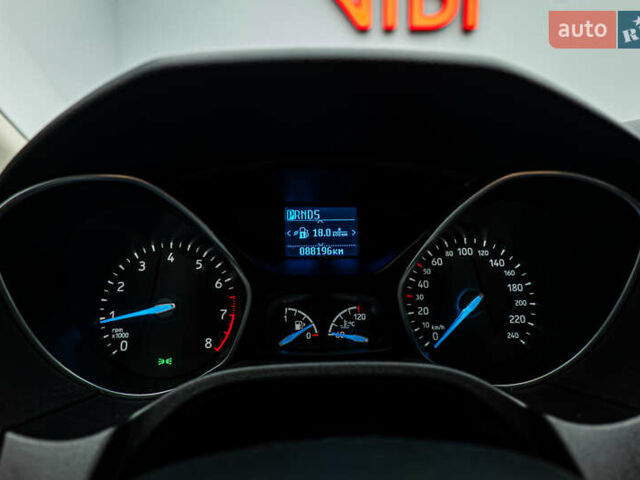 Білий Форд Фокус, об'ємом двигуна 1 л та пробігом 88 тис. км за 9788 $, фото 12 на Automoto.ua