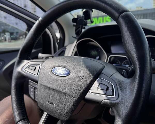 Форд Фокус 2015 у Києві на Automoto.ua Білий Форд Фокус, об'ємом двигуна 2 л та пробігом 98 тис. км за 8900 $, фото 14 на Automoto.ua