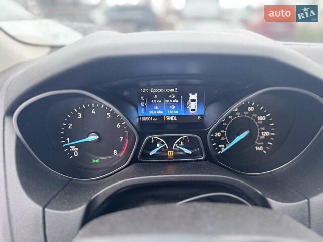 Белый Форд Фокус, объемом двигателя 2 л и пробегом 160 тыс. км за 3200 $, фото 11 на Automoto.ua