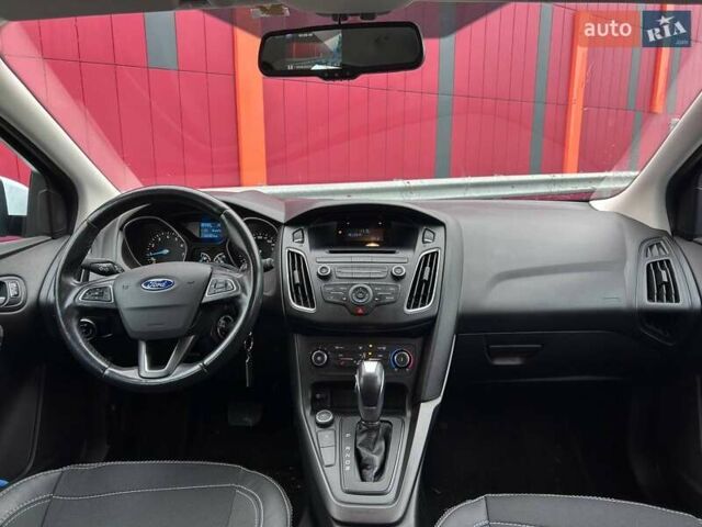 Белый Форд Фокус, объемом двигателя 1 л и пробегом 122 тыс. км за 9290 $, фото 13 на Automoto.ua