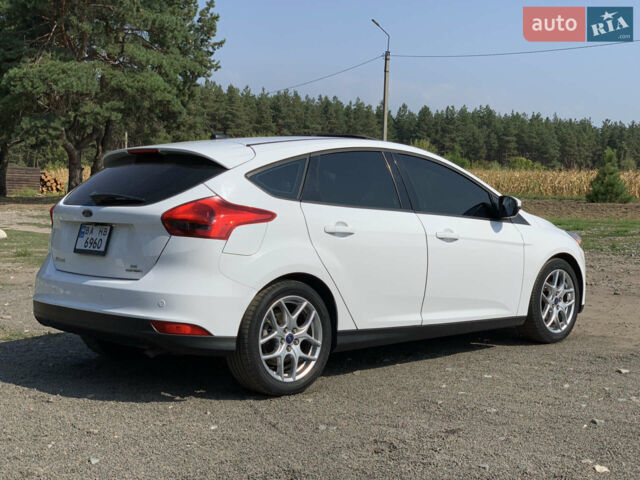 Білий Форд Фокус, об'ємом двигуна 2 л та пробігом 260 тис. км за 8500 $, фото 3 на Automoto.ua