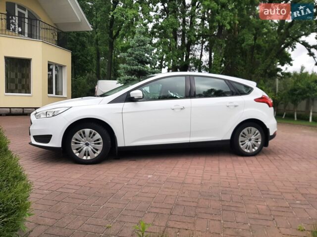 Білий Форд Фокус, об'ємом двигуна 1 л та пробігом 103 тис. км за 6300 $, фото 13 на Automoto.ua