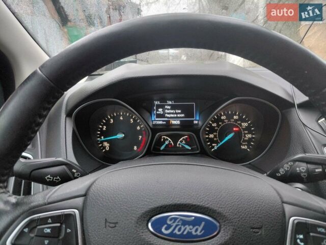 Білий Форд Фокус, об'ємом двигуна 2 л та пробігом 270 тис. км за 8300 $, фото 1 на Automoto.ua