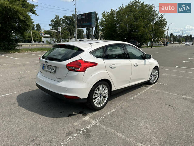 Форд Фокус 2015 в Киеве на Automoto.ua Белый Форд Фокус, объемом двигателя 2 л и пробегом 130 тыс. км за 11200 $, фото 3 на Automoto.ua