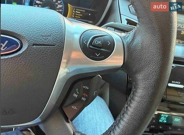 Белый Форд Фокус, объемом двигателя 0 л и пробегом 90 тыс. км за 6300 $, фото 26 на Automoto.ua