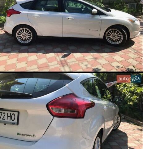 Форд Фокус 2015 в Раздельной на Automoto.ua Белый Форд Фокус, объемом двигателя 0 л и пробегом 45 тыс. км за 8500 $, фото 1 на Automoto.ua