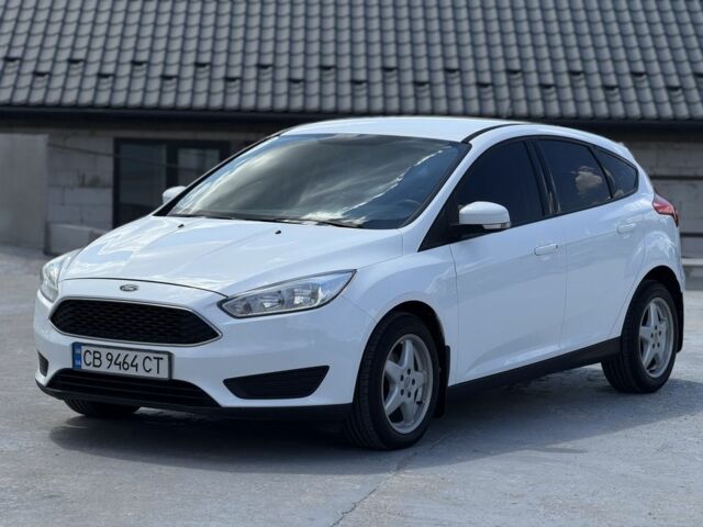 Белый Форд Фокус, объемом двигателя 1 л и пробегом 180 тыс. км за 5999 $, фото 2 на Automoto.ua