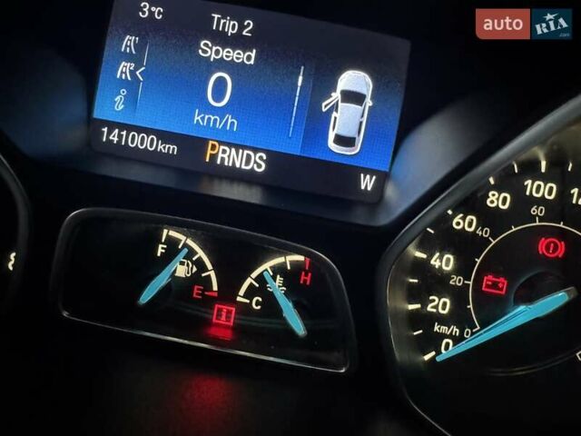 Белый Форд Фокус, объемом двигателя 2 л и пробегом 141 тыс. км за 7500 $, фото 10 на Automoto.ua