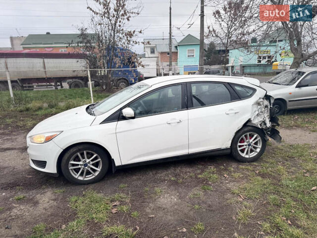 Белый Форд Фокус, объемом двигателя 2 л и пробегом 160 тыс. км за 3200 $, фото 3 на Automoto.ua