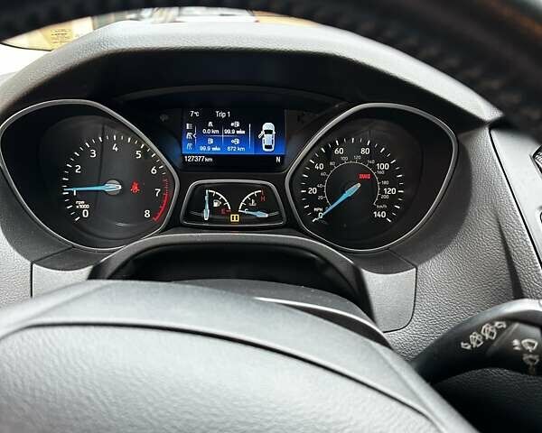 Белый Форд Фокус, объемом двигателя 1 л и пробегом 127 тыс. км за 7600 $, фото 10 на Automoto.ua