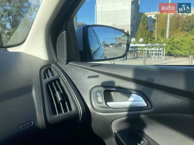 Белый Форд Фокус, объемом двигателя 2 л и пробегом 173 тыс. км за 8400 $, фото 18 на Automoto.ua