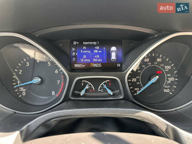 Белый Форд Фокус, объемом двигателя 2 л и пробегом 187 тыс. км за 8999 $, фото 15 на Automoto.ua