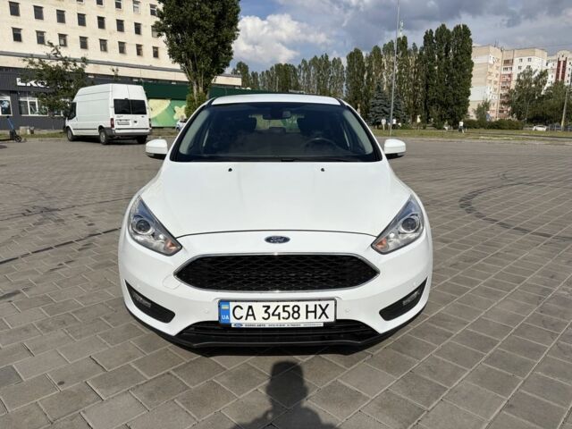 Білий Форд Фокус, об'ємом двигуна 1 л та пробігом 212 тис. км за 7300 $, фото 9 на Automoto.ua