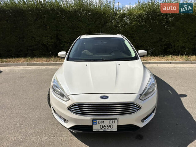Белый Форд Фокус, объемом двигателя 2 л и пробегом 187 тыс. км за 8999 $, фото 2 на Automoto.ua
