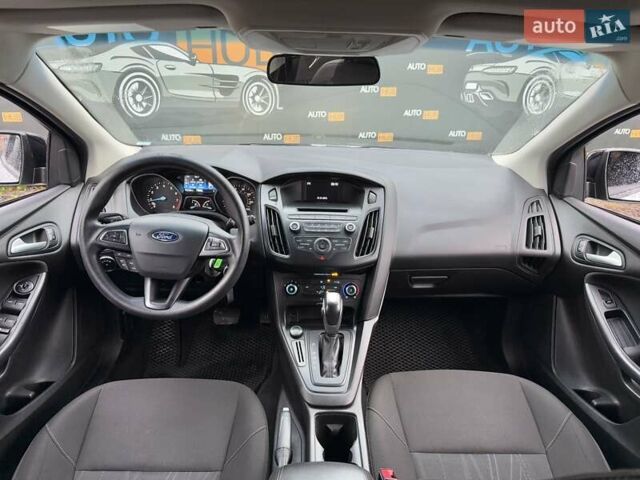 Белый Форд Фокус, объемом двигателя 2 л и пробегом 194 тыс. км за 7700 $, фото 12 на Automoto.ua