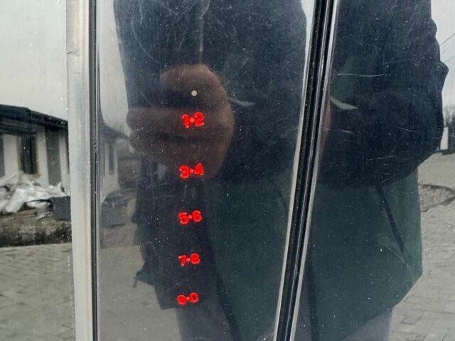 Белый Форд Фокус, объемом двигателя 2 л и пробегом 141 тыс. км за 7500 $, фото 12 на Automoto.ua