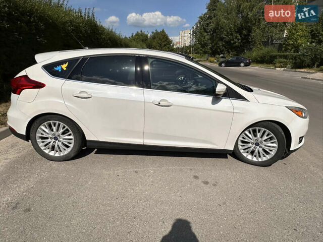 Белый Форд Фокус, объемом двигателя 2 л и пробегом 187 тыс. км за 8999 $, фото 5 на Automoto.ua
