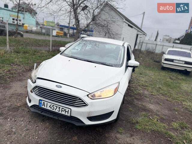 Белый Форд Фокус, объемом двигателя 2 л и пробегом 160 тыс. км за 3200 $, фото 1 на Automoto.ua