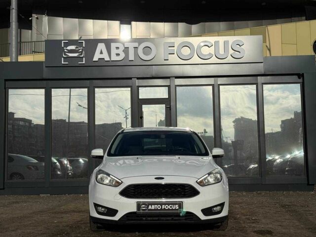 Білий Форд Фокус, об'ємом двигуна 0 л та пробігом 150 тис. км за 8290 $, фото 2 на Automoto.ua