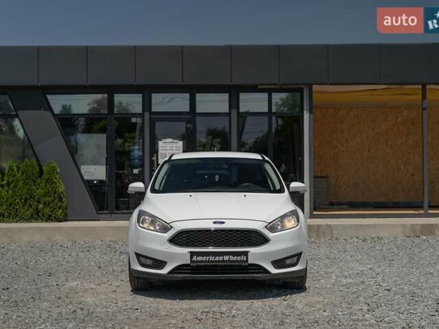 Белый Форд Фокус, объемом двигателя 1 л и пробегом 191 тыс. км за 8700 $, фото 1 на Automoto.ua