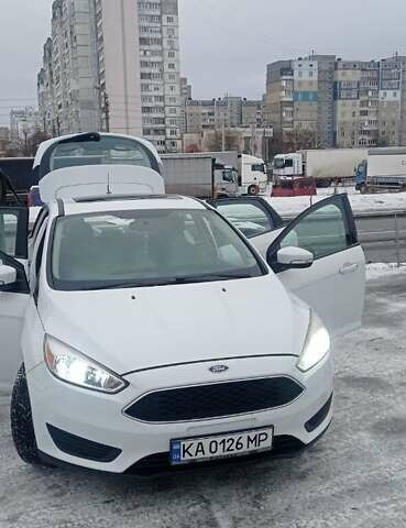 Білий Форд Фокус, об'ємом двигуна 2 л та пробігом 182 тис. км за 8700 $, фото 10 на Automoto.ua