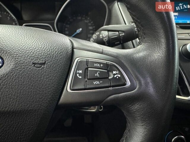 Білий Форд Фокус, об'ємом двигуна 1 л та пробігом 93 тис. км за 8490 $, фото 24 на Automoto.ua