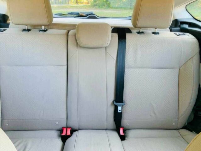 Белый Форд Фокус, объемом двигателя 0 л и пробегом 80 тыс. км за 7900 $, фото 16 на Automoto.ua