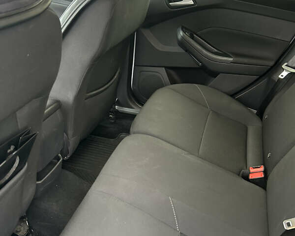 Білий Форд Фокус, об'ємом двигуна 1 л та пробігом 228 тис. км за 6800 $, фото 5 на Automoto.ua