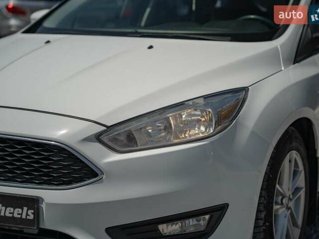 Белый Форд Фокус, объемом двигателя 1 л и пробегом 191 тыс. км за 8700 $, фото 12 на Automoto.ua