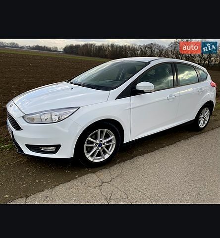Білий Форд Фокус, об'ємом двигуна 1 л та пробігом 17700 тис. км за 7190 $, фото 1 на Automoto.ua